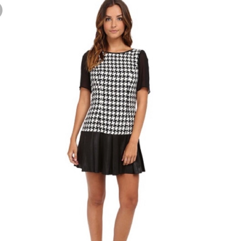 BCBG White & Black Checkered Dress (4)